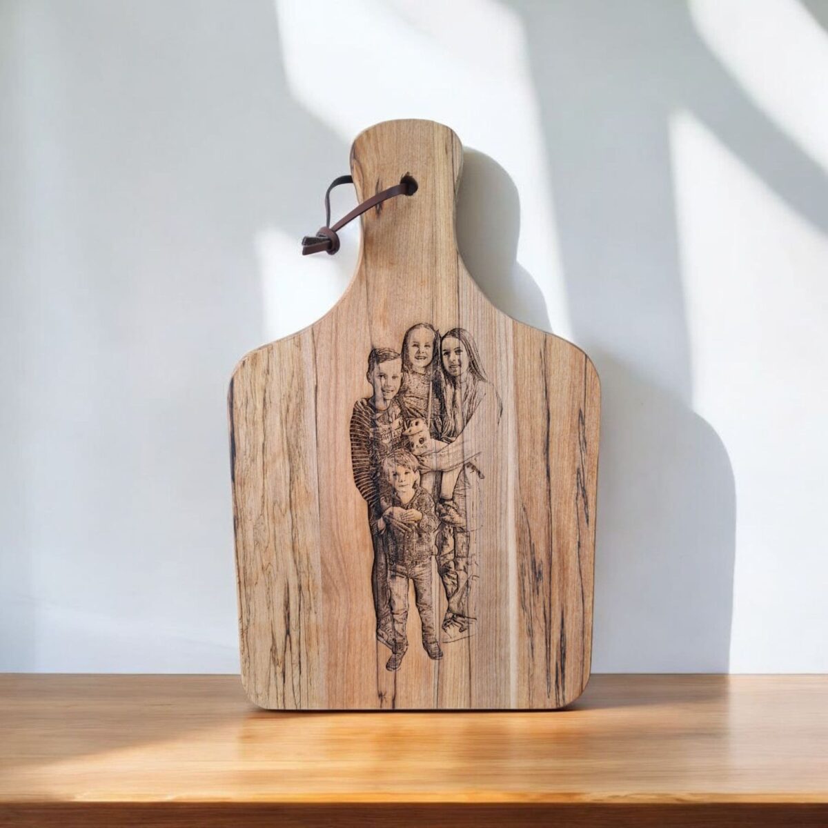 1x borrelplank graveren / bedrukken | snijplank | serveerplank | foto, logo of tekst | 33x21 cm | Acacia | handvat | zelf ontwerpen - Afbeelding 3